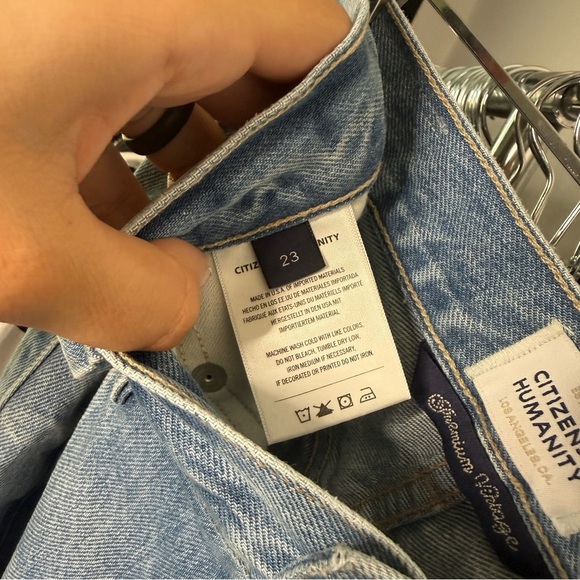 Citizens of Humanity Light Wash Regenerative Cotton Jeans Size 23 - Picture 10 of 13